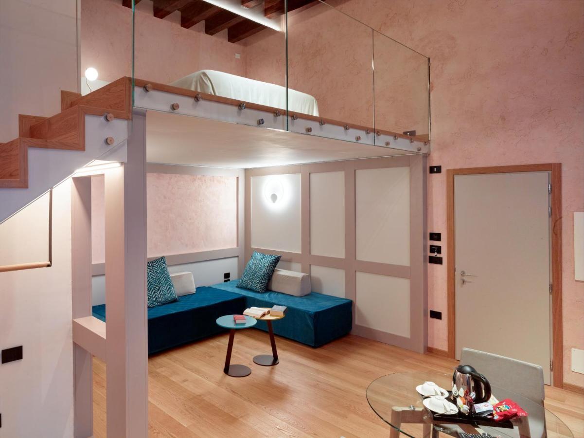 Ca' Dei Proverbi Suites - Wenice Deep Culture Venice Exterior photo