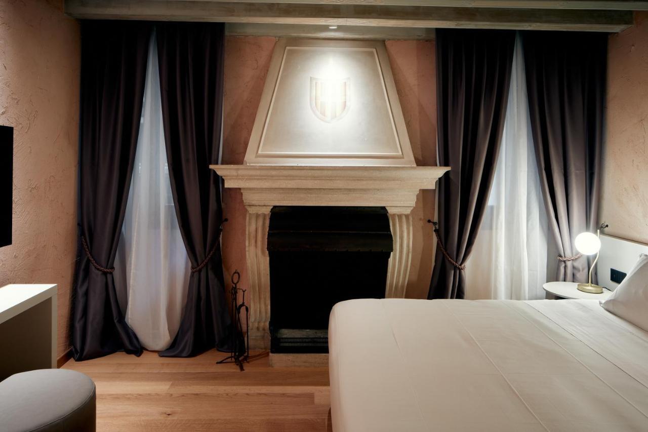 Ca' Dei Proverbi Suites - Wenice Deep Culture Venice Exterior photo