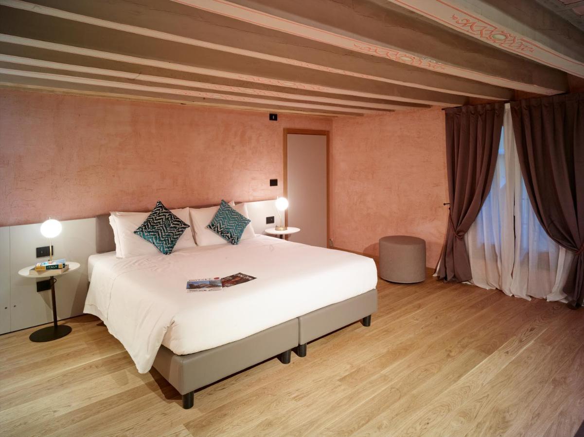 Ca' Dei Proverbi Suites - Wenice Deep Culture Venice Exterior photo